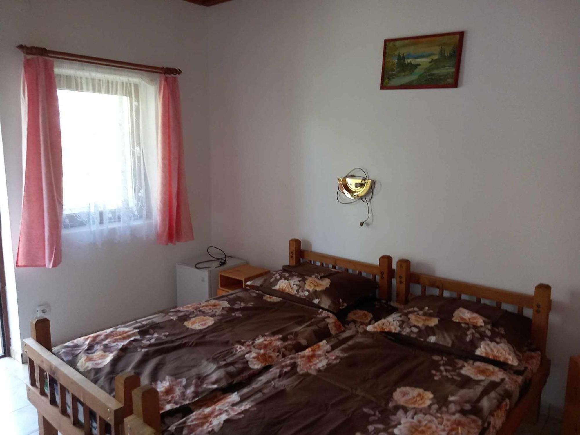 Zsuzsa Apartman Lägenhet Poroszló Exteriör bild